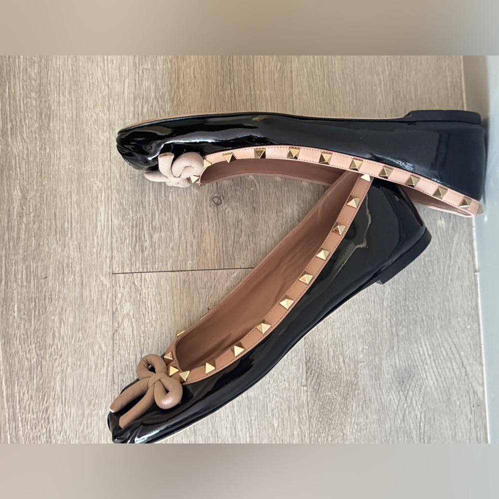 Valentino Rockstud Patent Leather Studded  Ballerina Flats - Picture 8 of 11